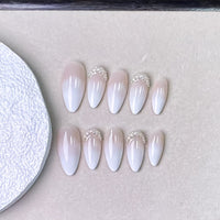 Pearl White