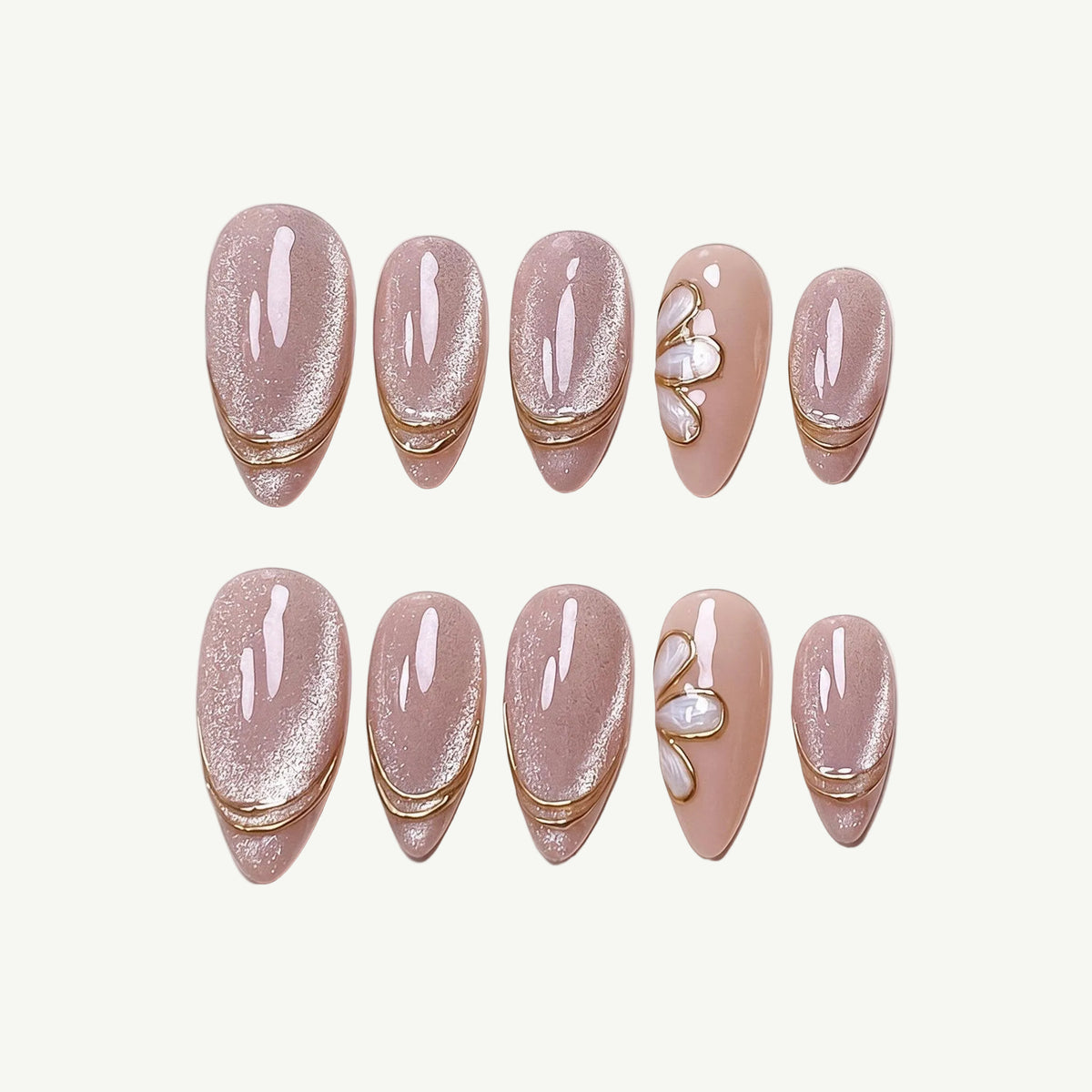 Golden Tri-Petal Cat Eye