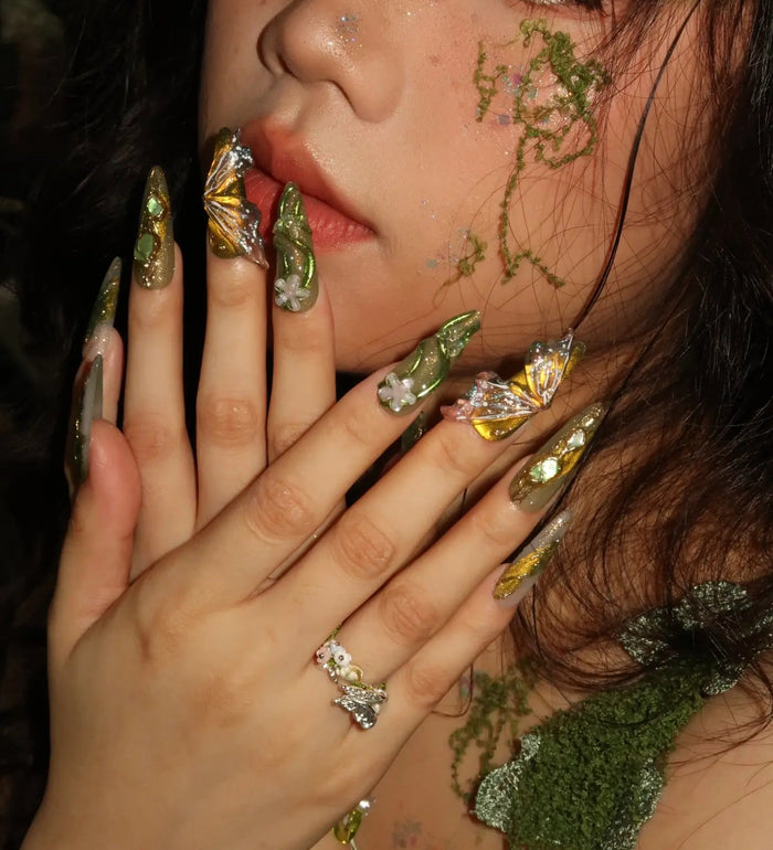 FLORAL BEAUTY